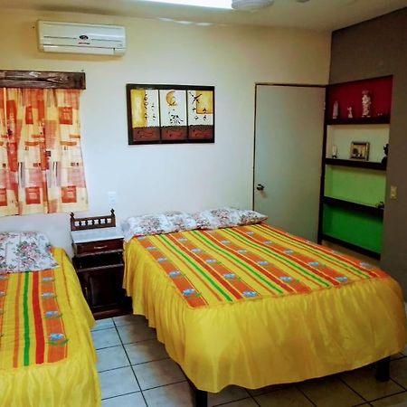 Apartamentos Osuna มาซาตลัน ภายนอก รูปภาพ